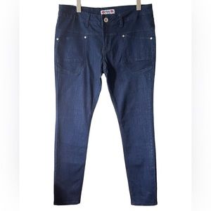 What About Me WAM Women Skinny Jean Size 11/12 Dark Wash